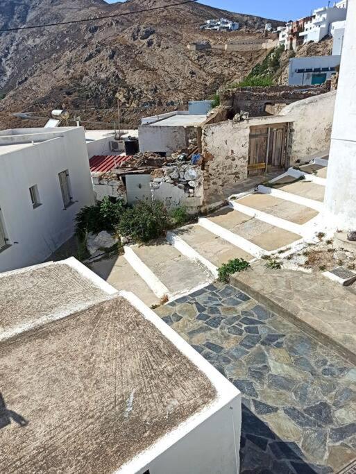 Στου Βάρδα, Χώρα, Σέριφος Apartment Exterior photo