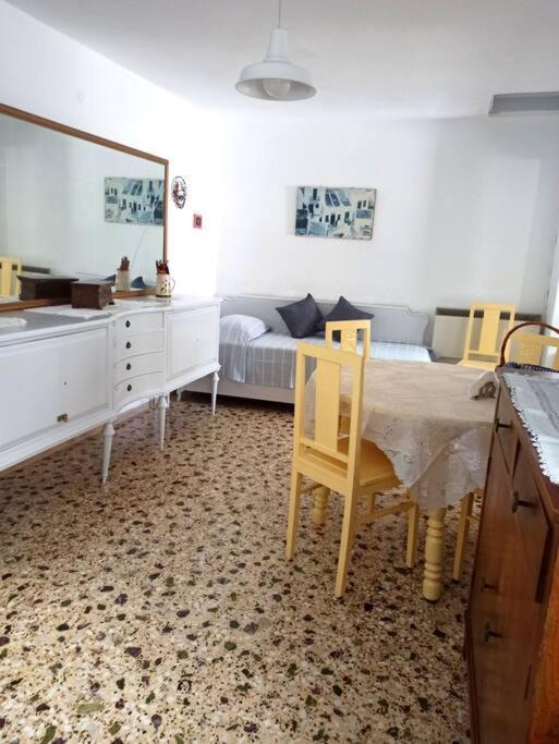Στου Βάρδα, Χώρα, Σέριφος Apartment Exterior photo